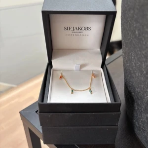 SIF Jakobs armband - Superfint sommar armband, aldrig använt