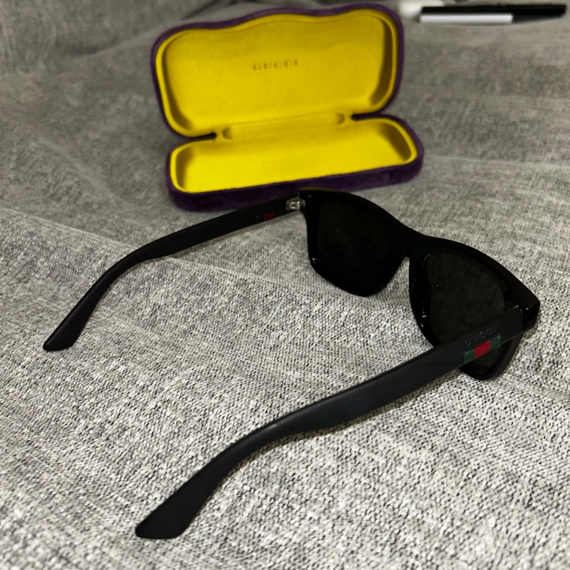 Svarta solglasögon från Gucci - 3