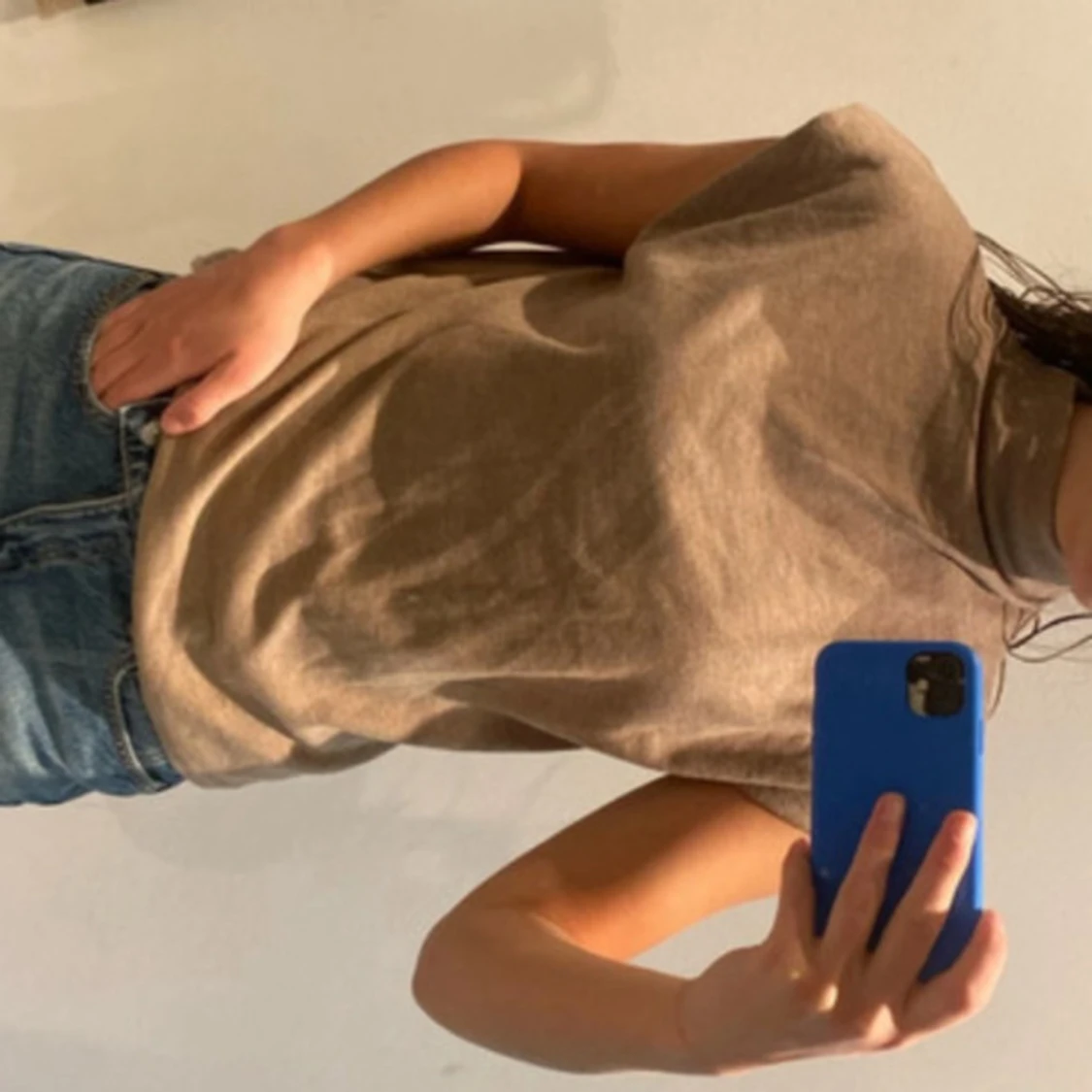 Beige ribbad polotopp