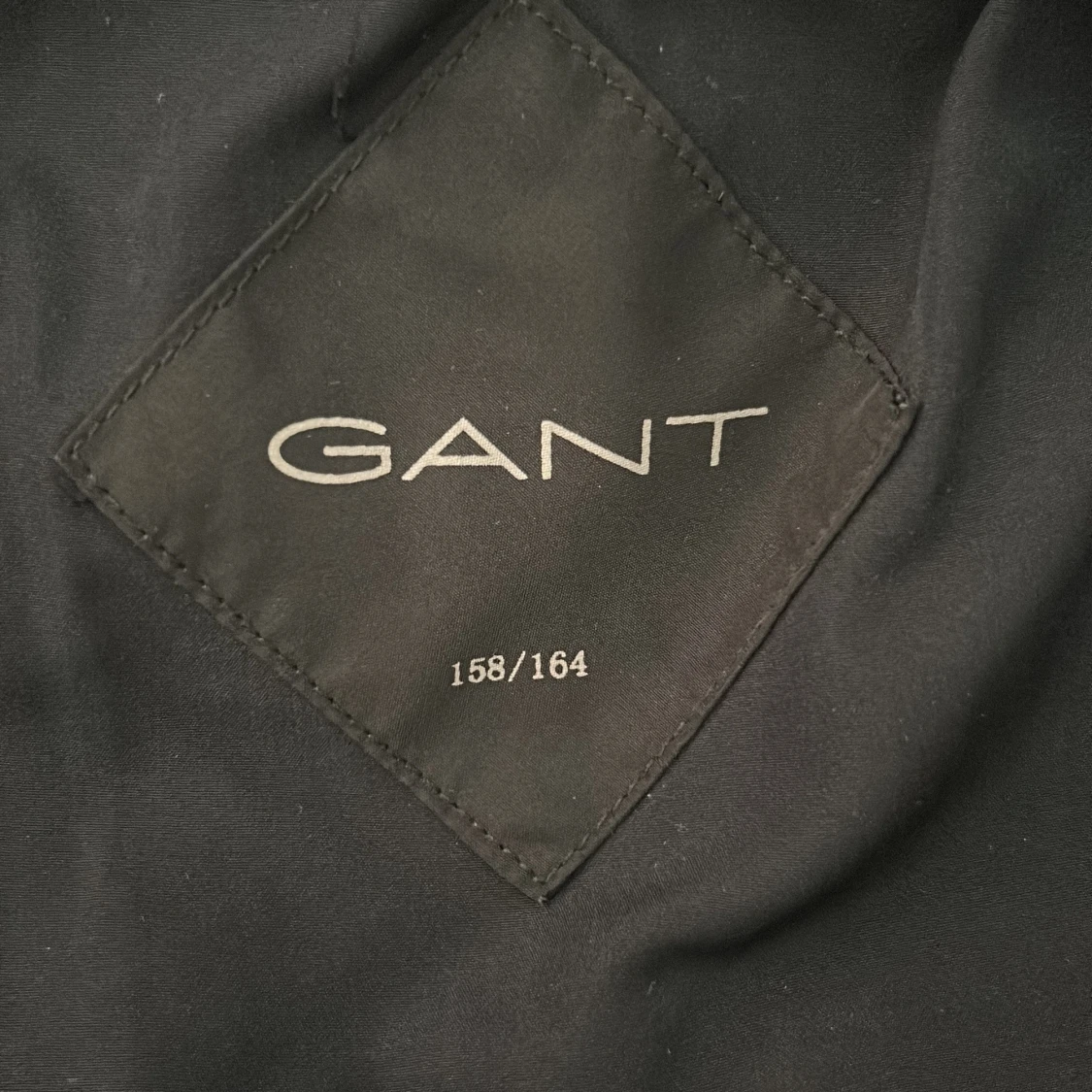 Svart pufferjacka från GANT - 2