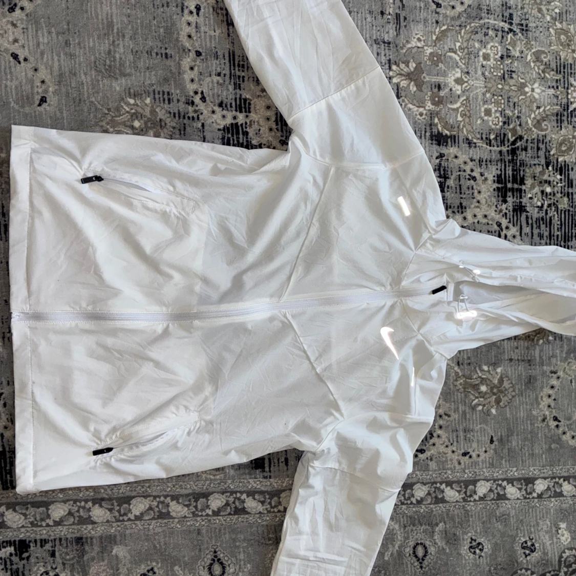 Vit vindjacka från Nike - 1