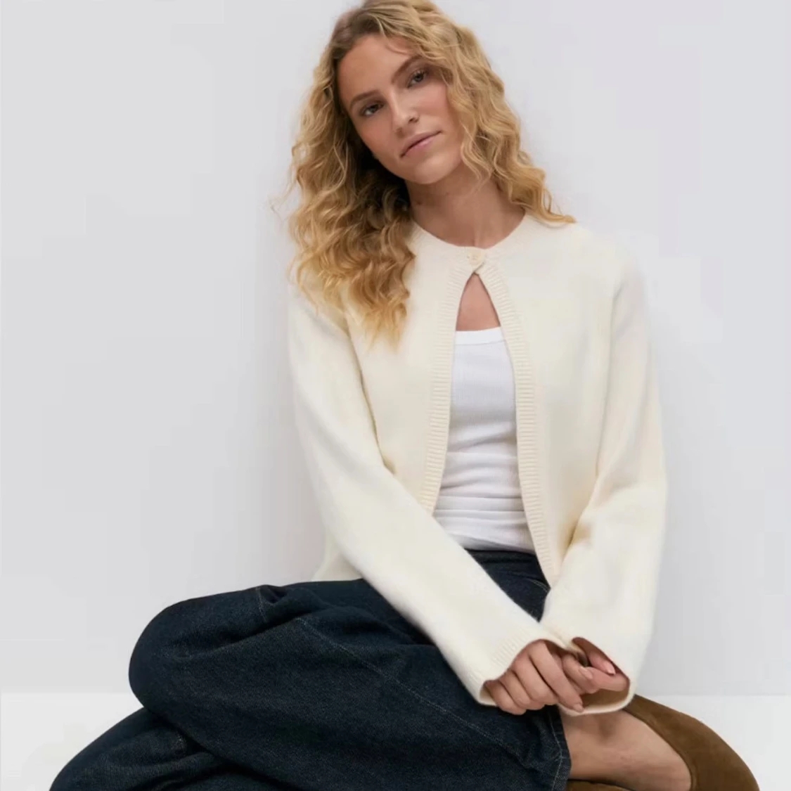 Vit kofta från Gina