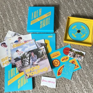 ateez treasure ep 3  - Säljer detta out-of print ateez album. Allt ingår som är på bilderna (det saknas 1 photocard). Det ingår även en affisch. Saknerna har varit använda sp det finns defekter på (se bild 3 och 5)