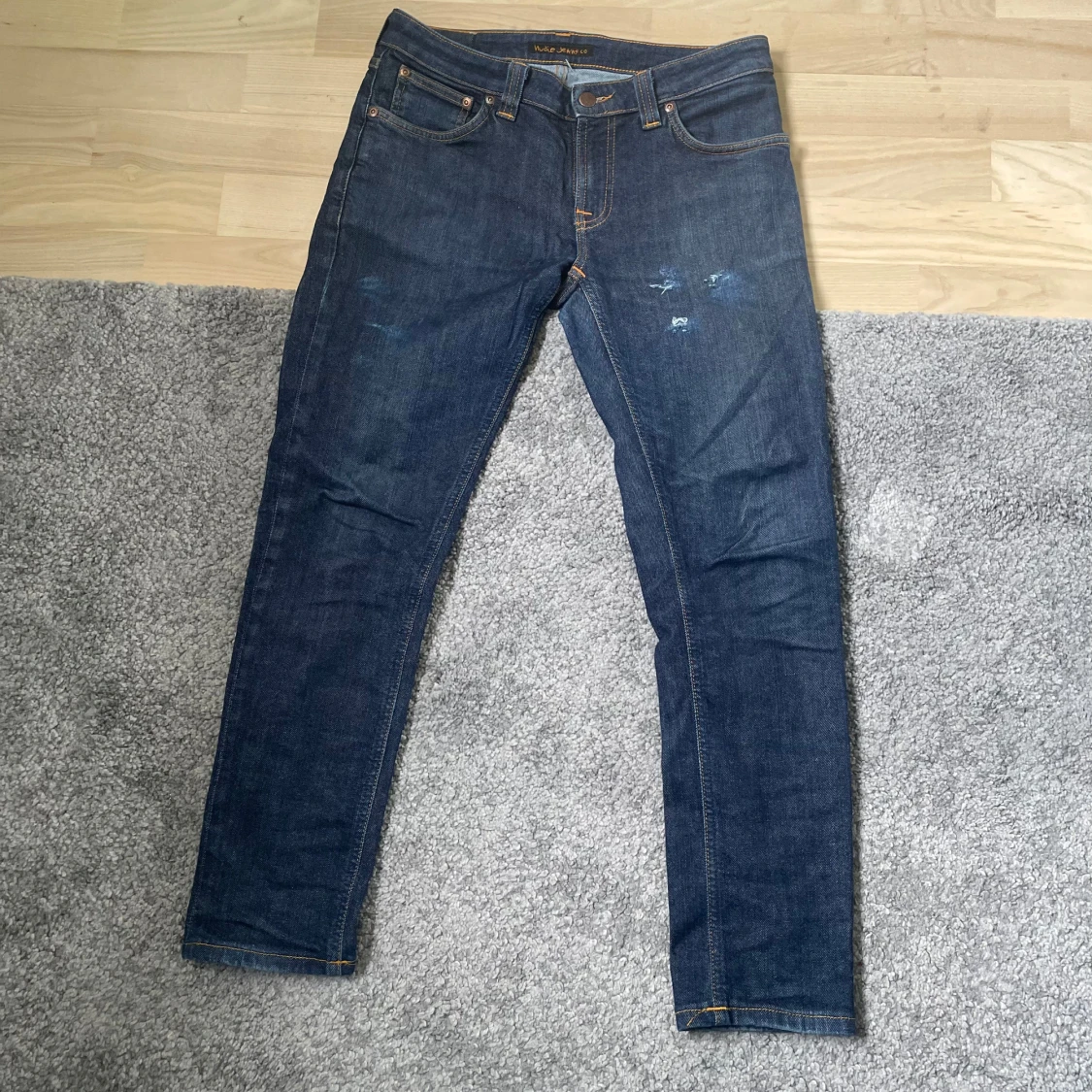 Mörkblå jeans från Nudie Jeans