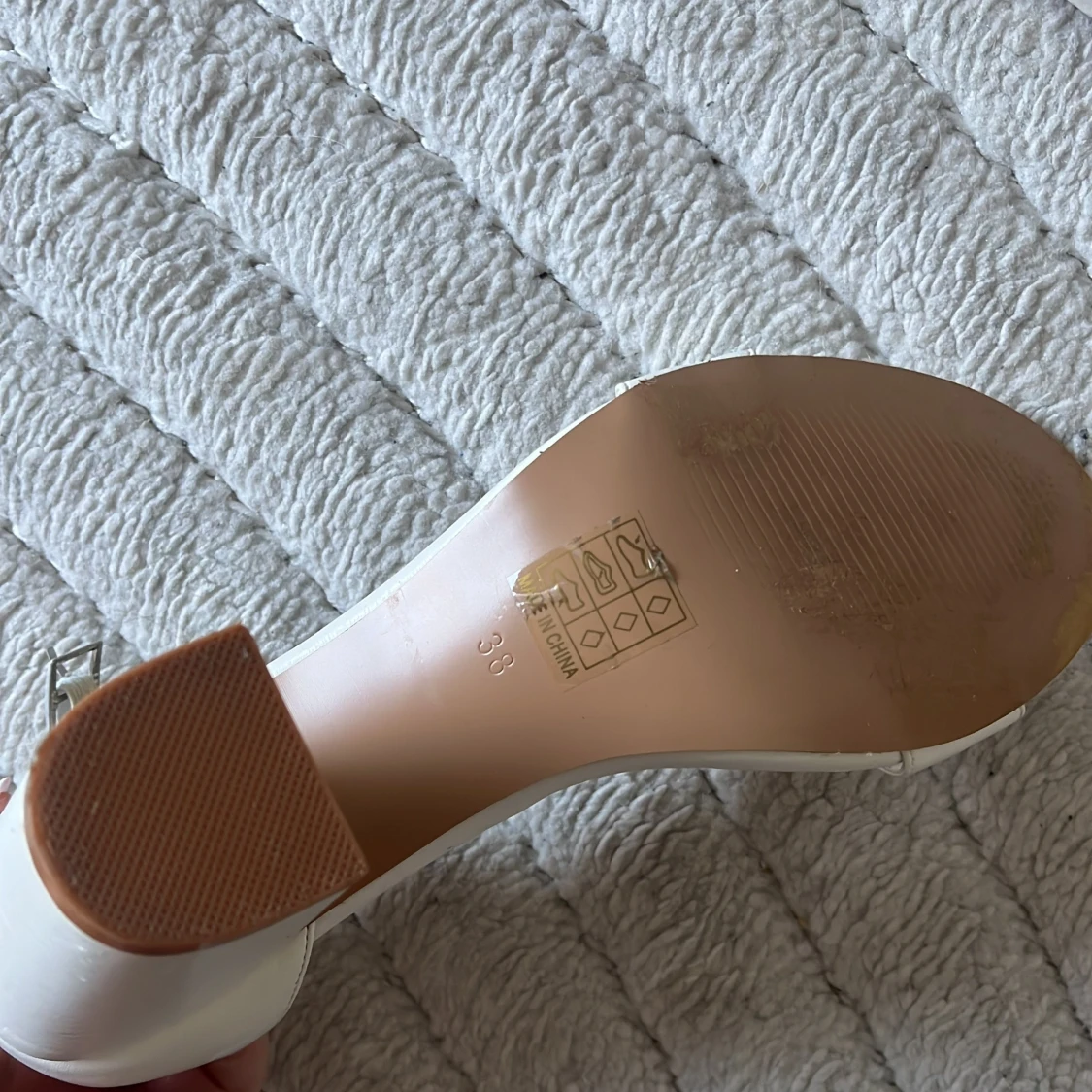 Vita klackskor från NLY Shoes - 3