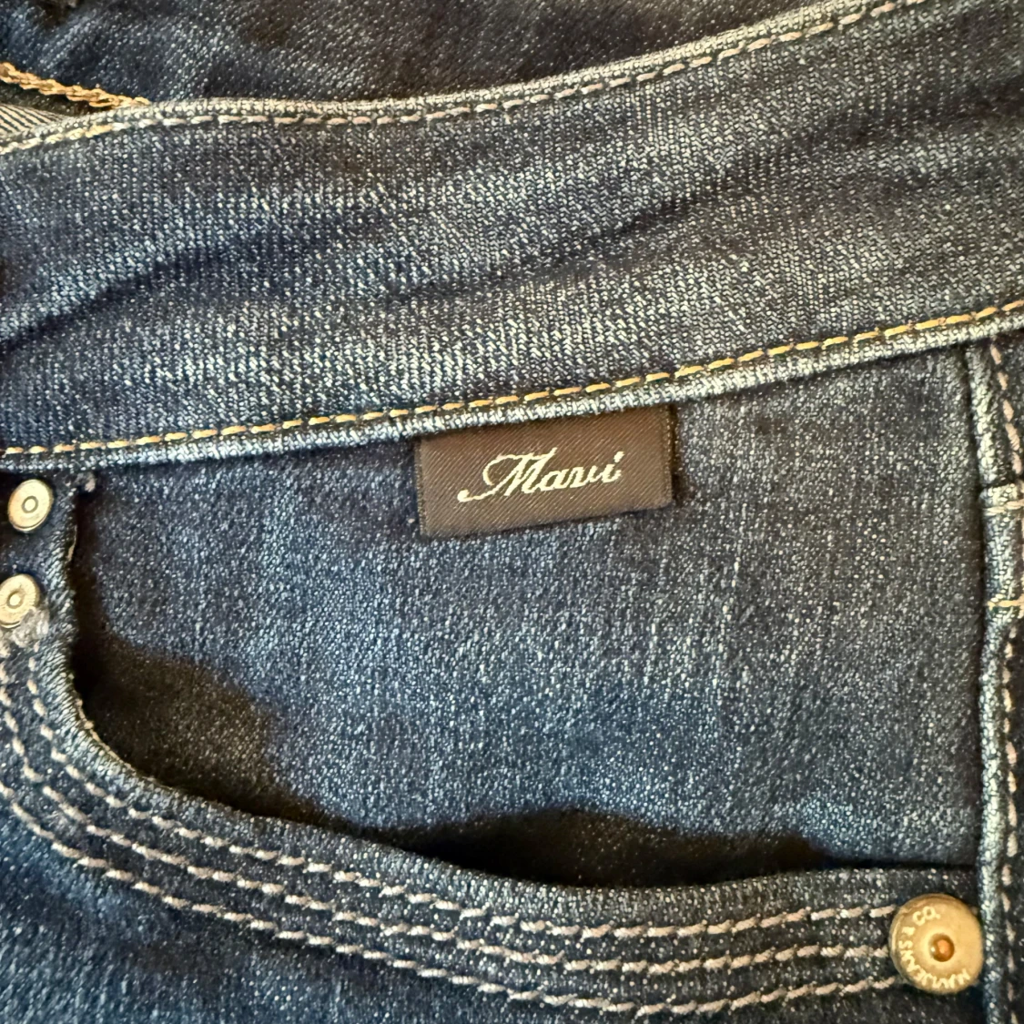 Mörkblå bootcut low waist  - 3