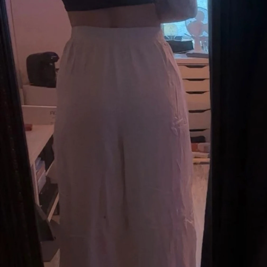 Vita vida byxor med hög midja - 1