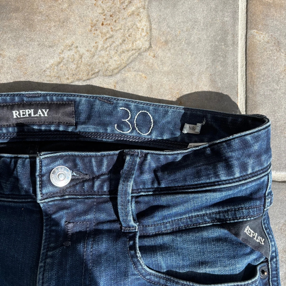 Blå Replay jeans, storlek 30 - 1