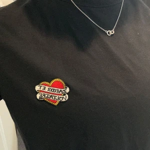 Svart t-shirt Zadig & Voltaire  - Svart t shirt från Zadig! 