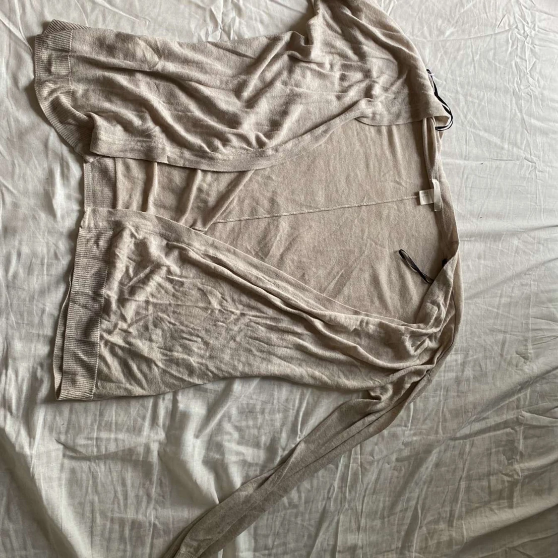 Beige kofta från H&M BASIC, stl S