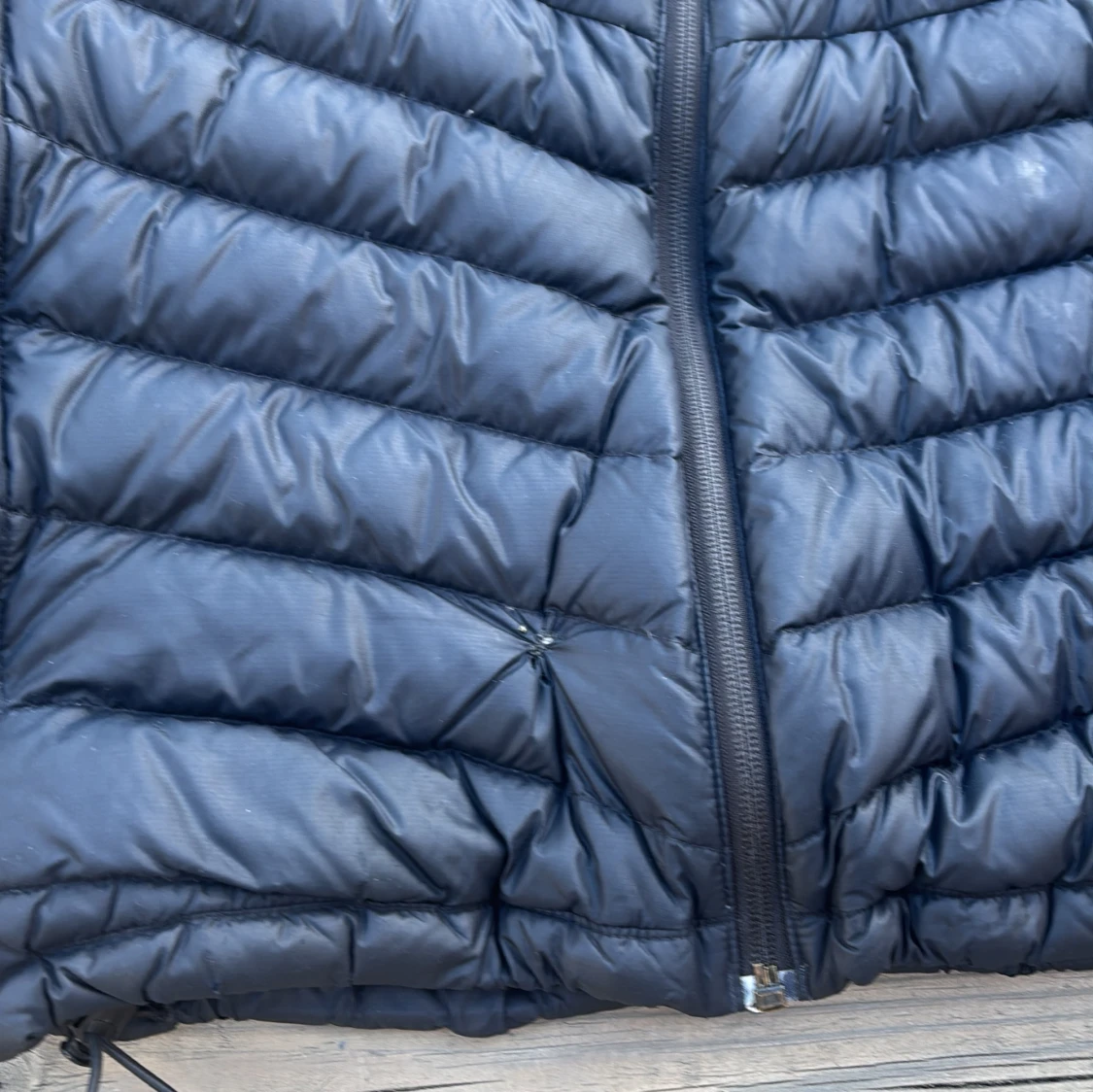 Svart dunjacka Peak Performance XL - 3