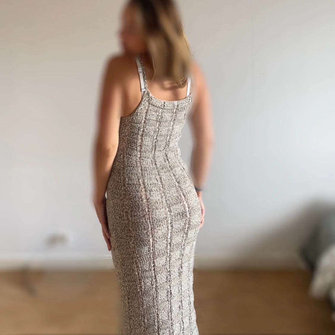 Stickad långklänning - 91