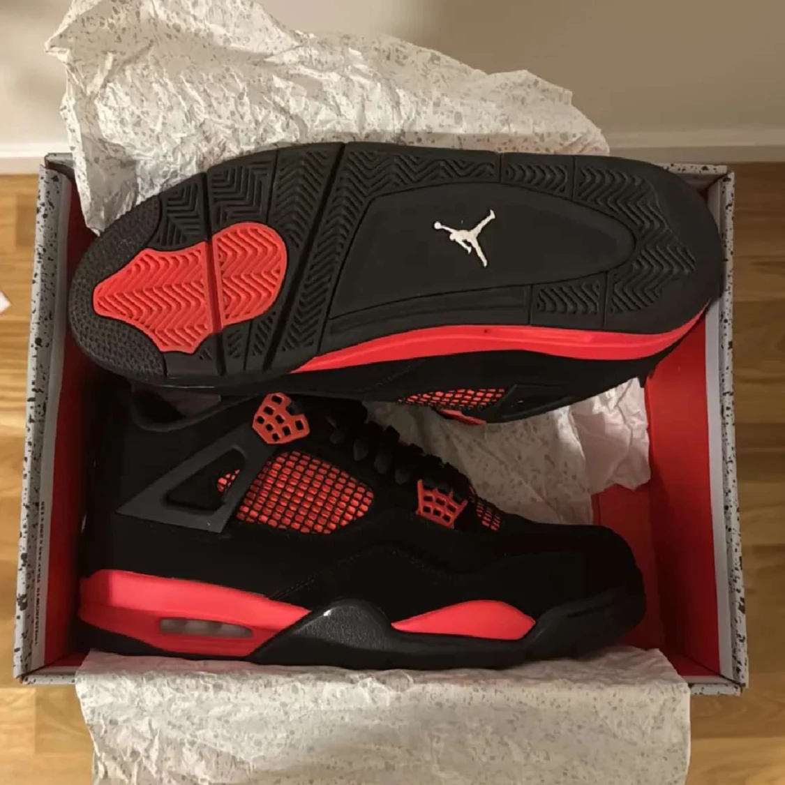 Jordan 4 Red Thunders  - 91