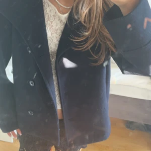 Kappa - Jättefin mörkblå kappa som inte har kommit till användning! 