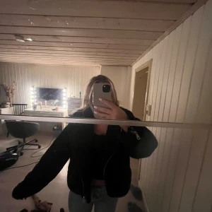 Teddyjacka - Teddyjacka från NA-KD i bra skick 