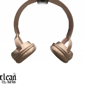 Rosa JBL hörlurar  - Kontakta oss vid intresse eller frågor, tack.