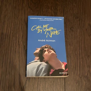 Call Me by Your Name - Säljer romanen 'Call Me by Your Name' av André Aciman, som är en gripande berättelse om kärlek och identitet. Boken är på svenska!