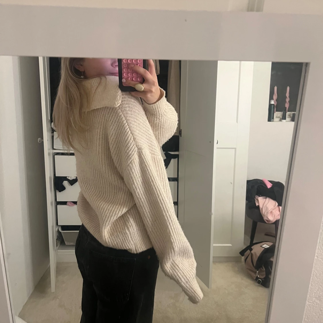 Beige stickad tröja med snörning - 90