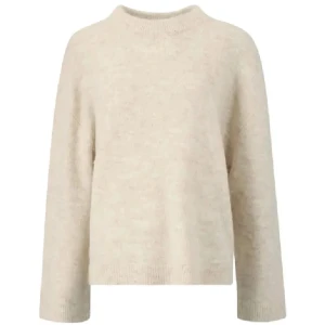 Stickad tröja Gina Tricot  - Beige stickad tröja från Gina Tricot. Lite nopprig men inget man tänker på vid användning. Storlek M🫶🏻