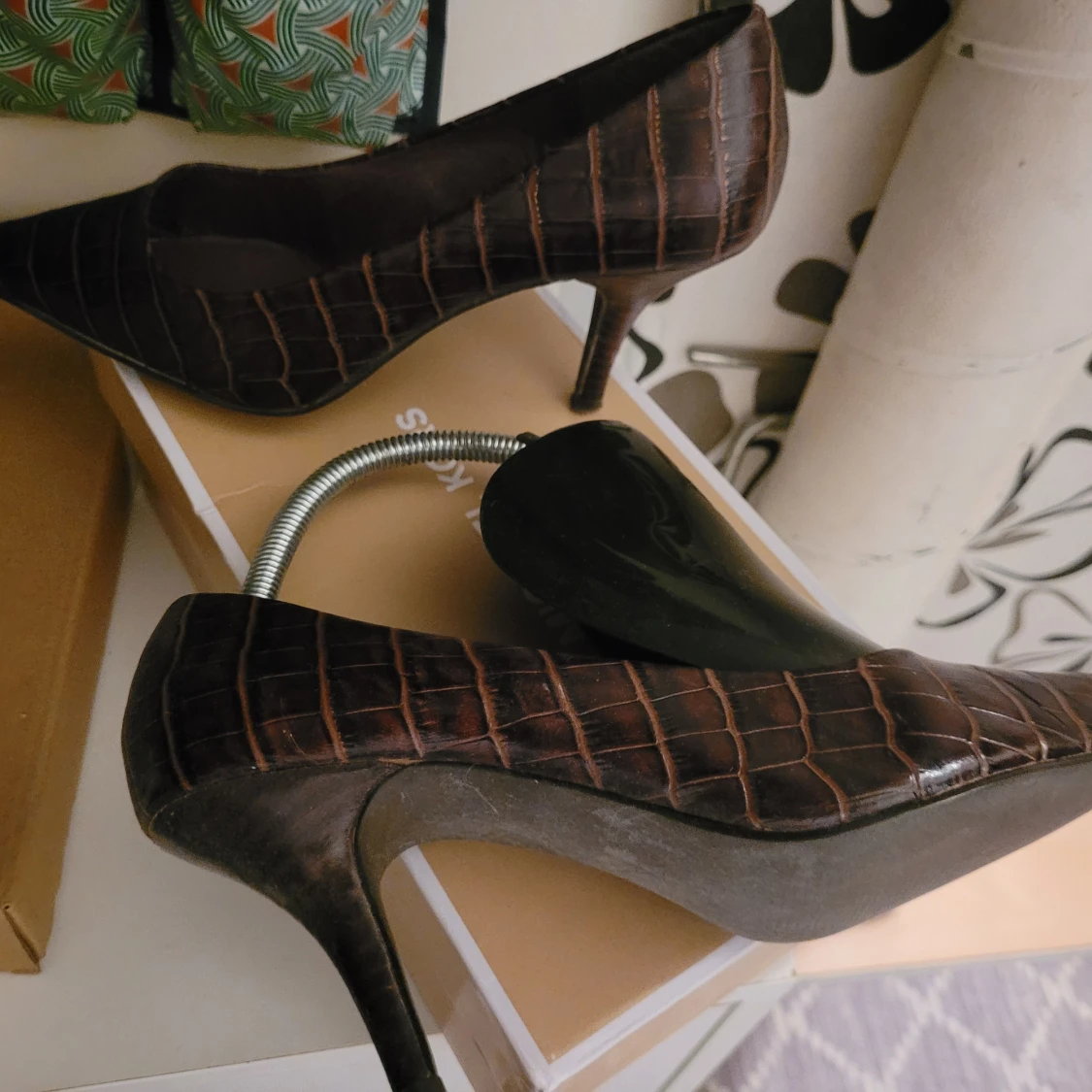 Bruna pumps från Bianco - 90