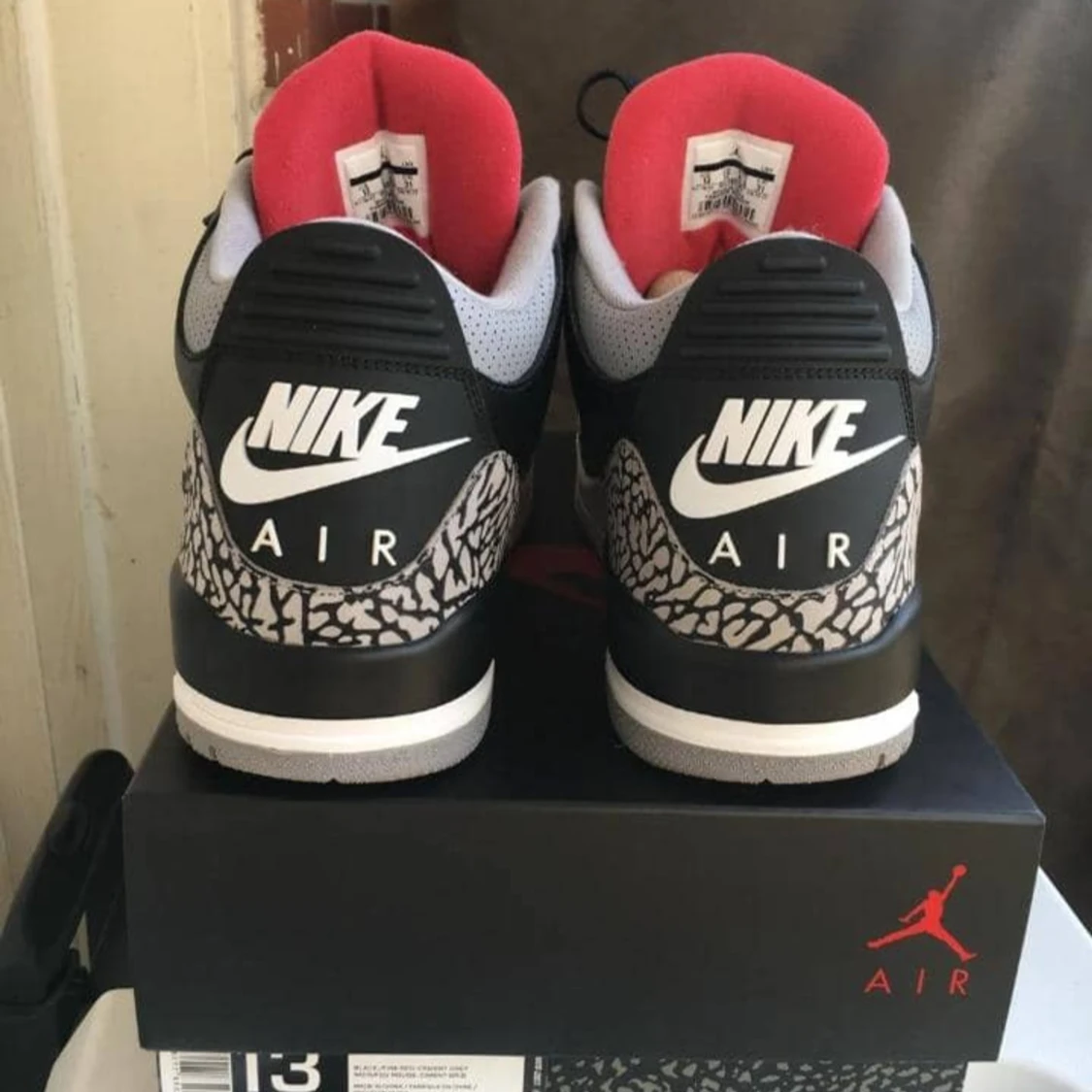 Nike Air Jordans med elefantmönster - 90