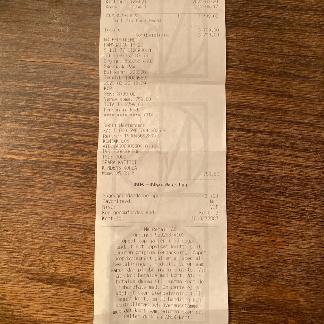 Svart hoodie från Stone Island - 93