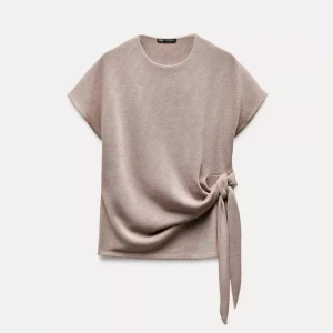 Zara knyt topp - Säljer denna topp då den inte kommer till användning❤️skriv om de finns frågor!