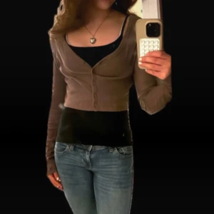 Kort kofta  - Storlek M men skulle säga att den passar som en Xs❣️❣️