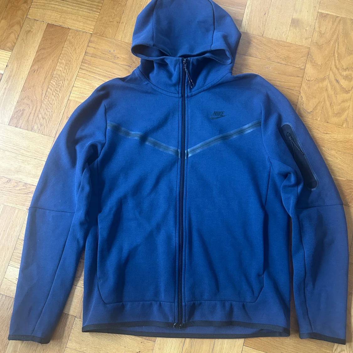 Nike tech fleece  - 1