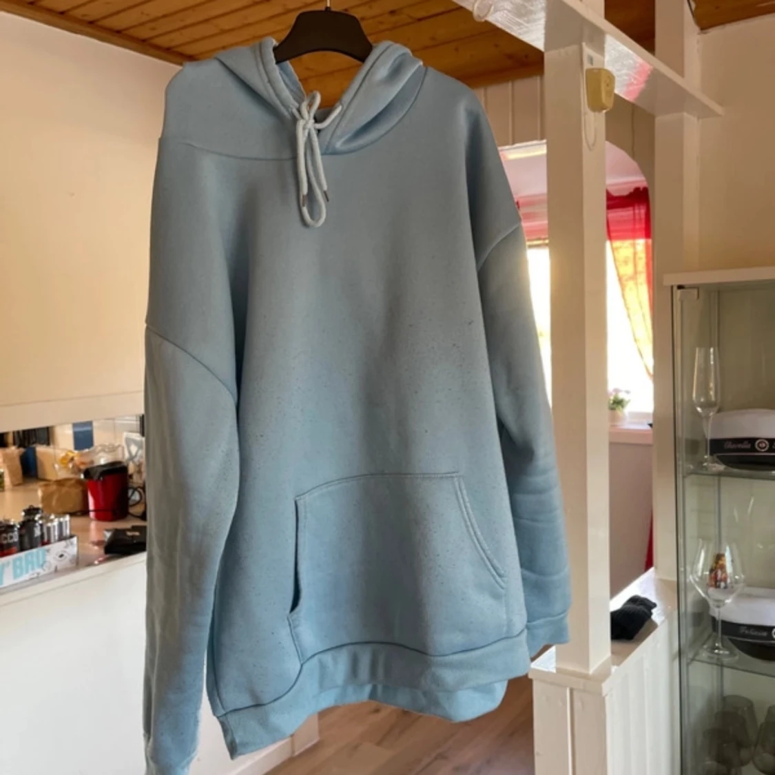 Ljusblå hoodie från Shein