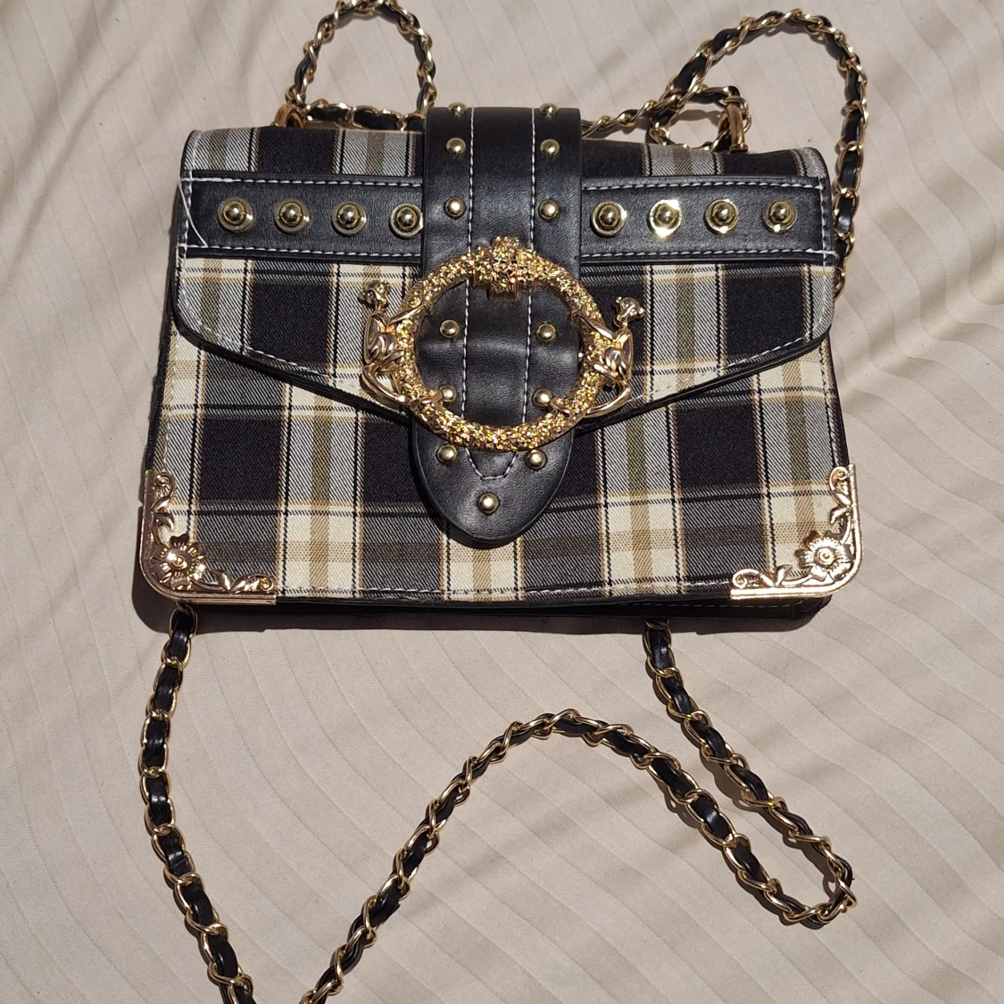 Liten rutig handväska