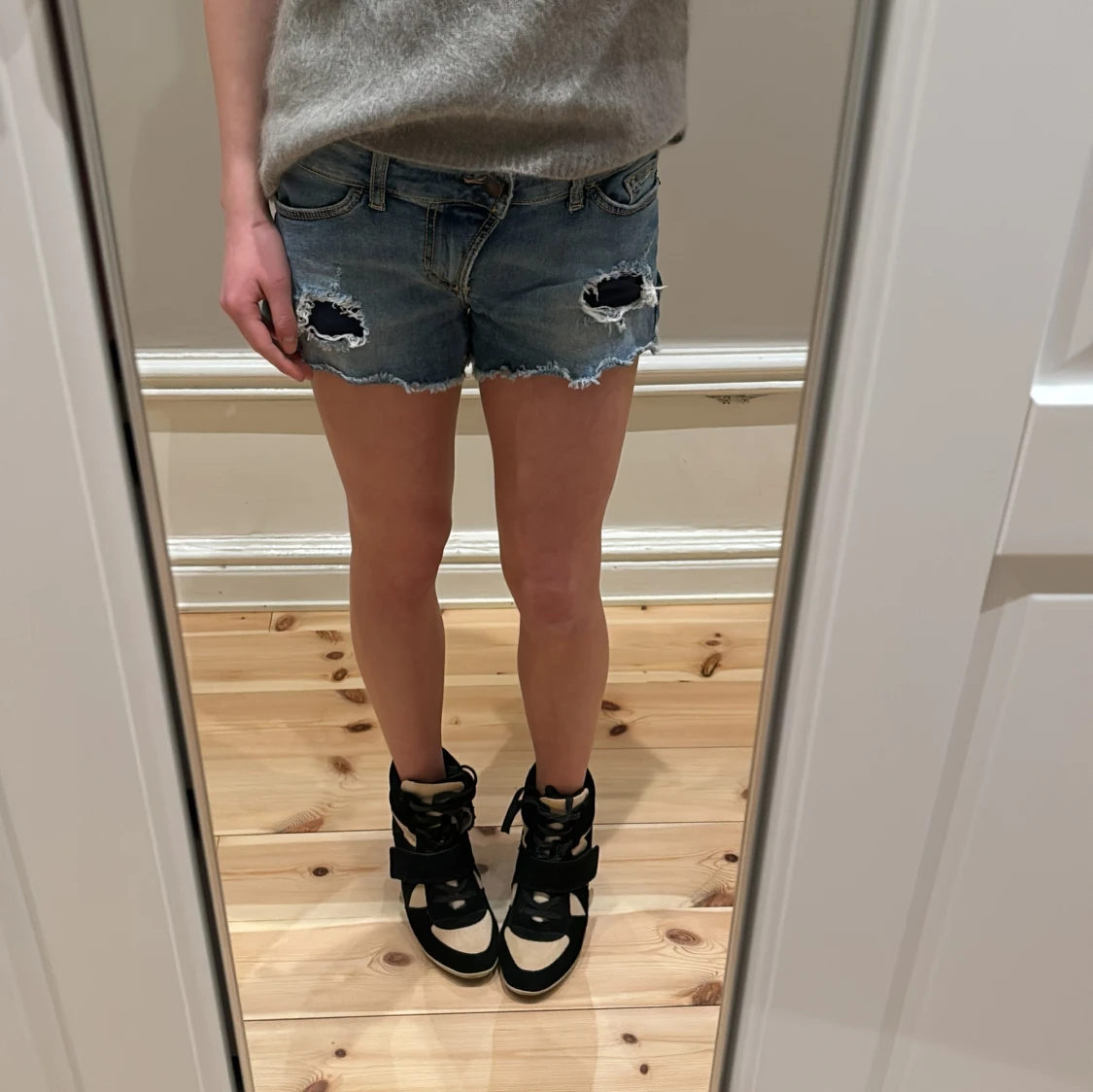 Lågmidjade jeansshorts