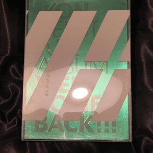 iKON kpop album - iKON debut welcome back Mint skick Yunhyeong ver.