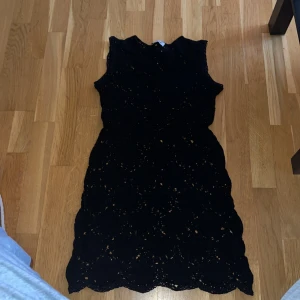 Moschino dress - Never worn 
