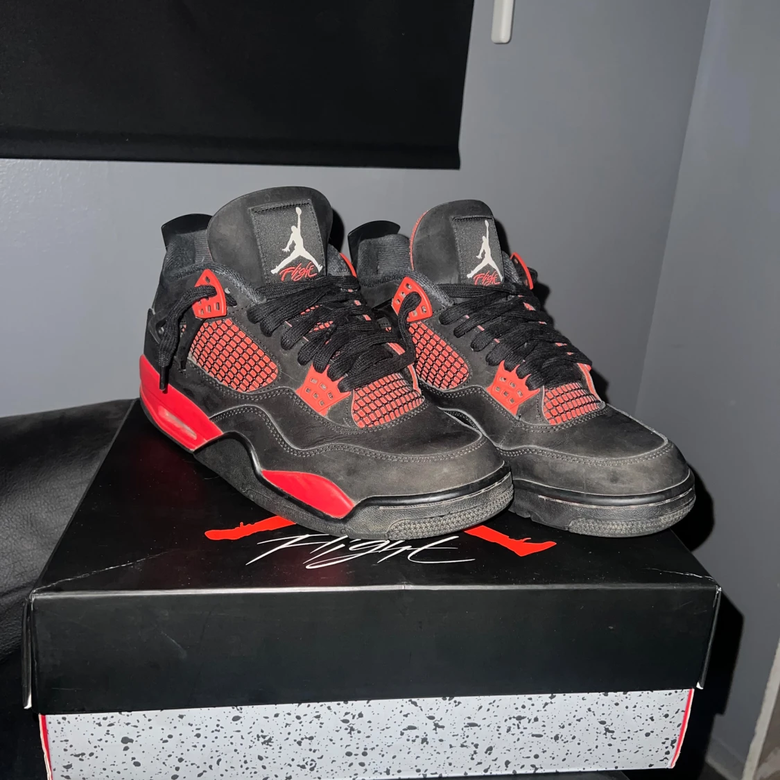 Jordan 4 Red Thunder  - 91