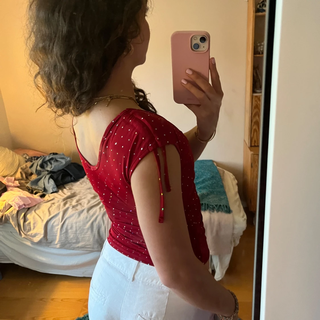 Glittrig röd topp - 90