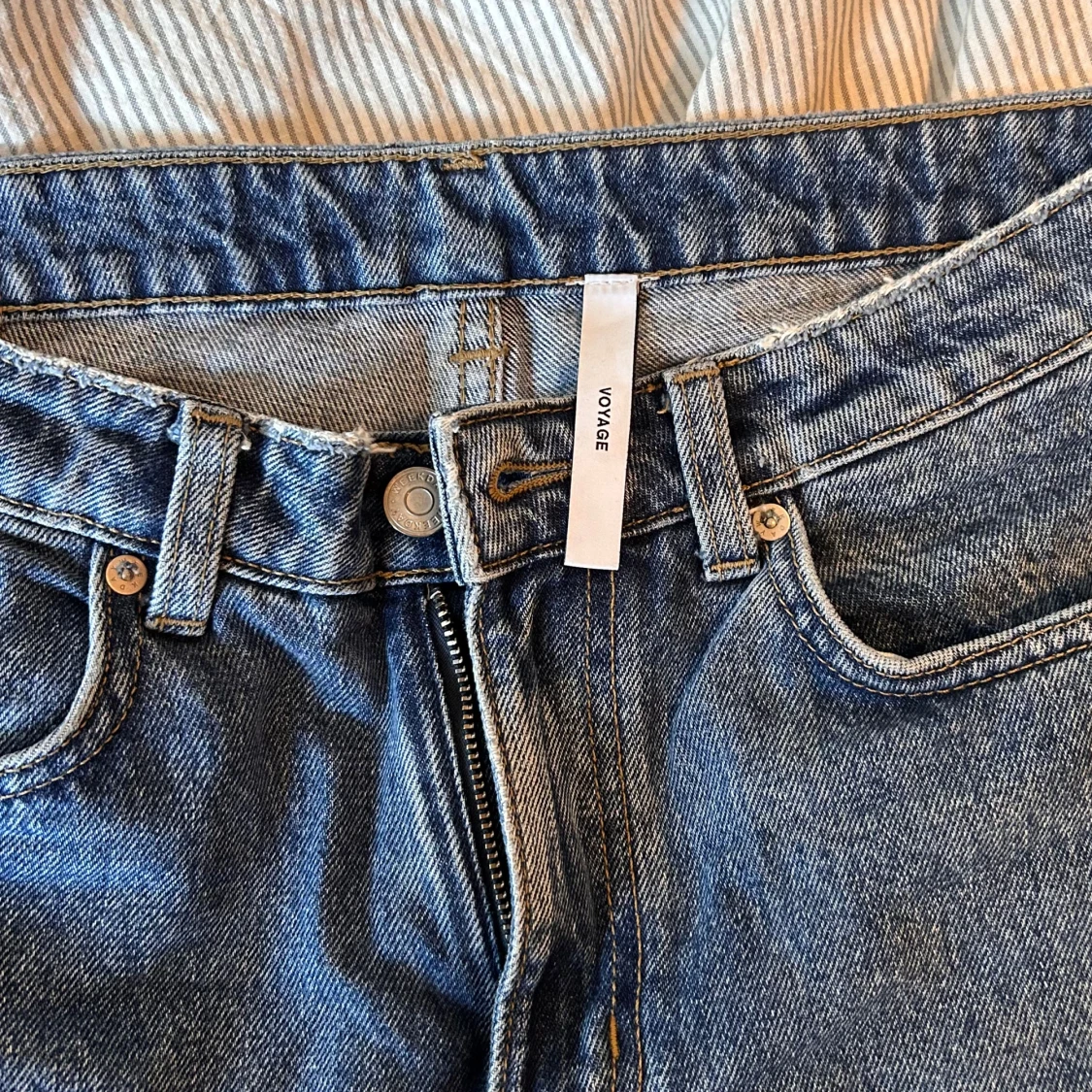 Weekday Voyage  - 93