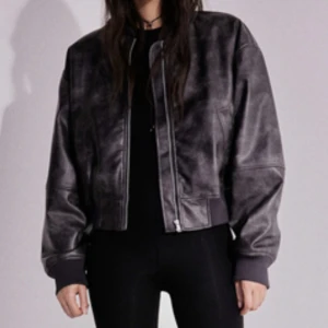 Bomber jacket, perfect for fall - Never been worn
