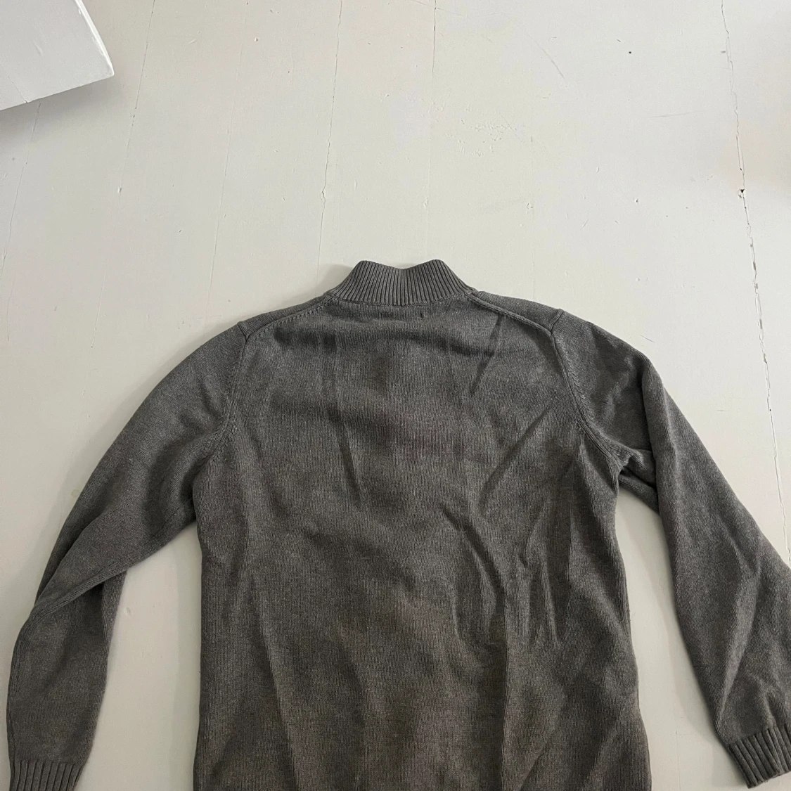 En riktigt soft hel zip tröja från mango  - 91