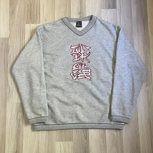Quiksilver Kanji Tröja  - Fet weeb merch, fint skick. Skriv om fler bilder eller mått önskas ✌️