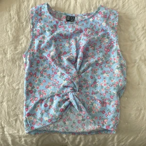 Helt ny oanvänd!! - Helt ny oanvänd tröja från edblads egna klädmärke, super fin men Inge min stil.