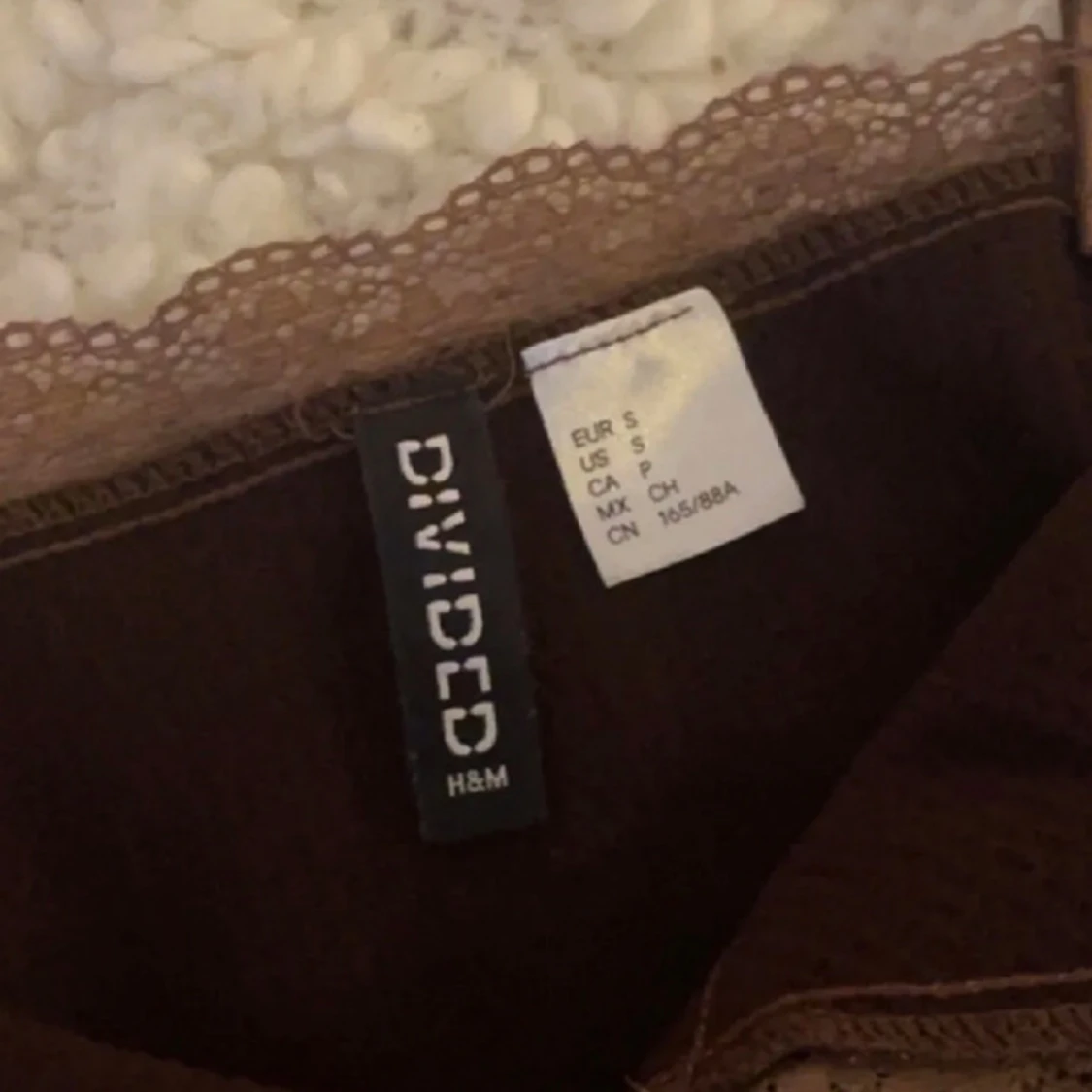 Brunt spets linne - 90