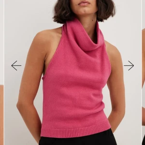 Rosa stickad topp - En super fin halterneck topp som är stickad. Använd 1 gång ❤️
