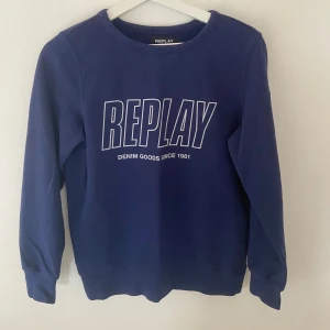 Replay tröja  - Nästan helt oanvänd, bara använt fåtal gånger 