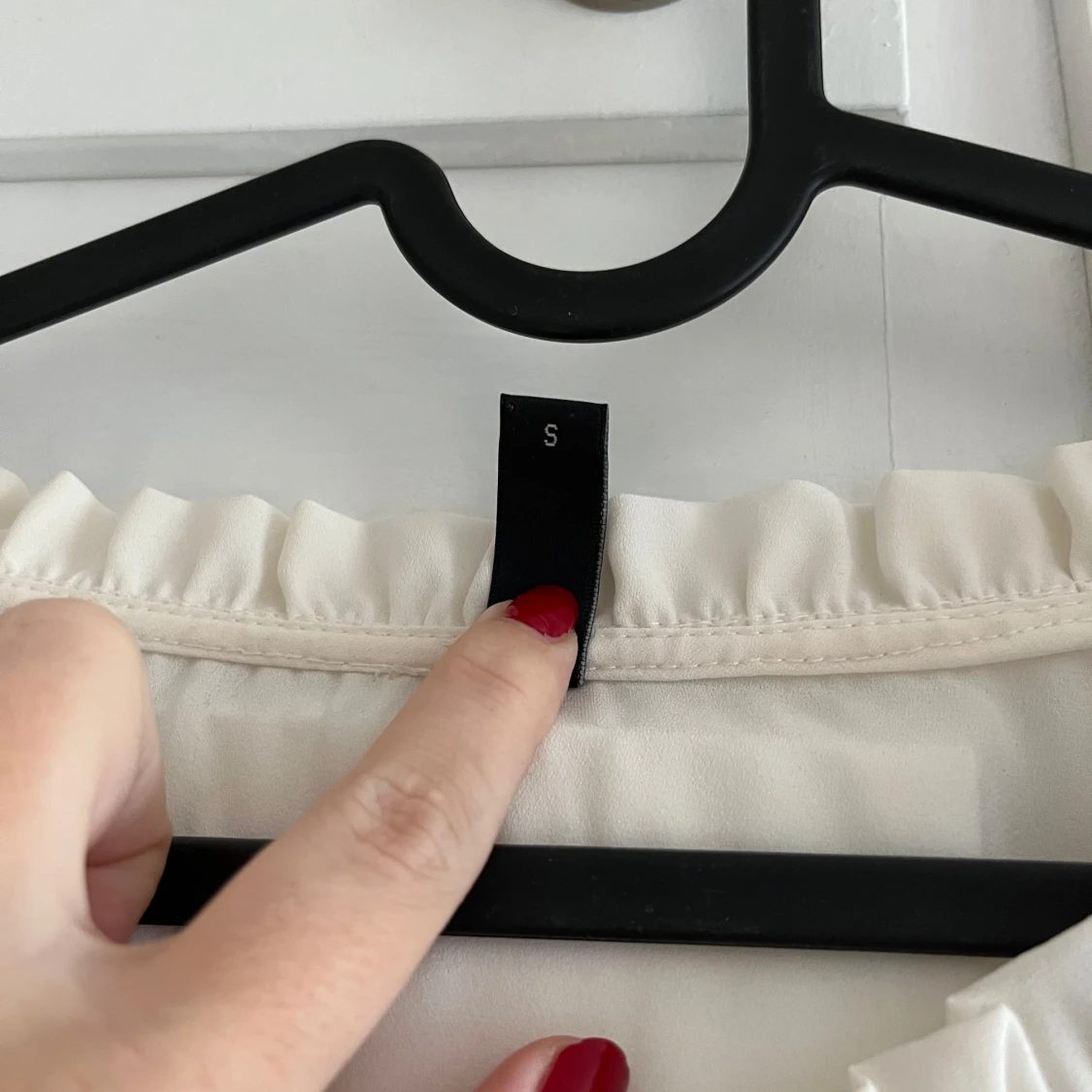 Vit gullig blus - 92