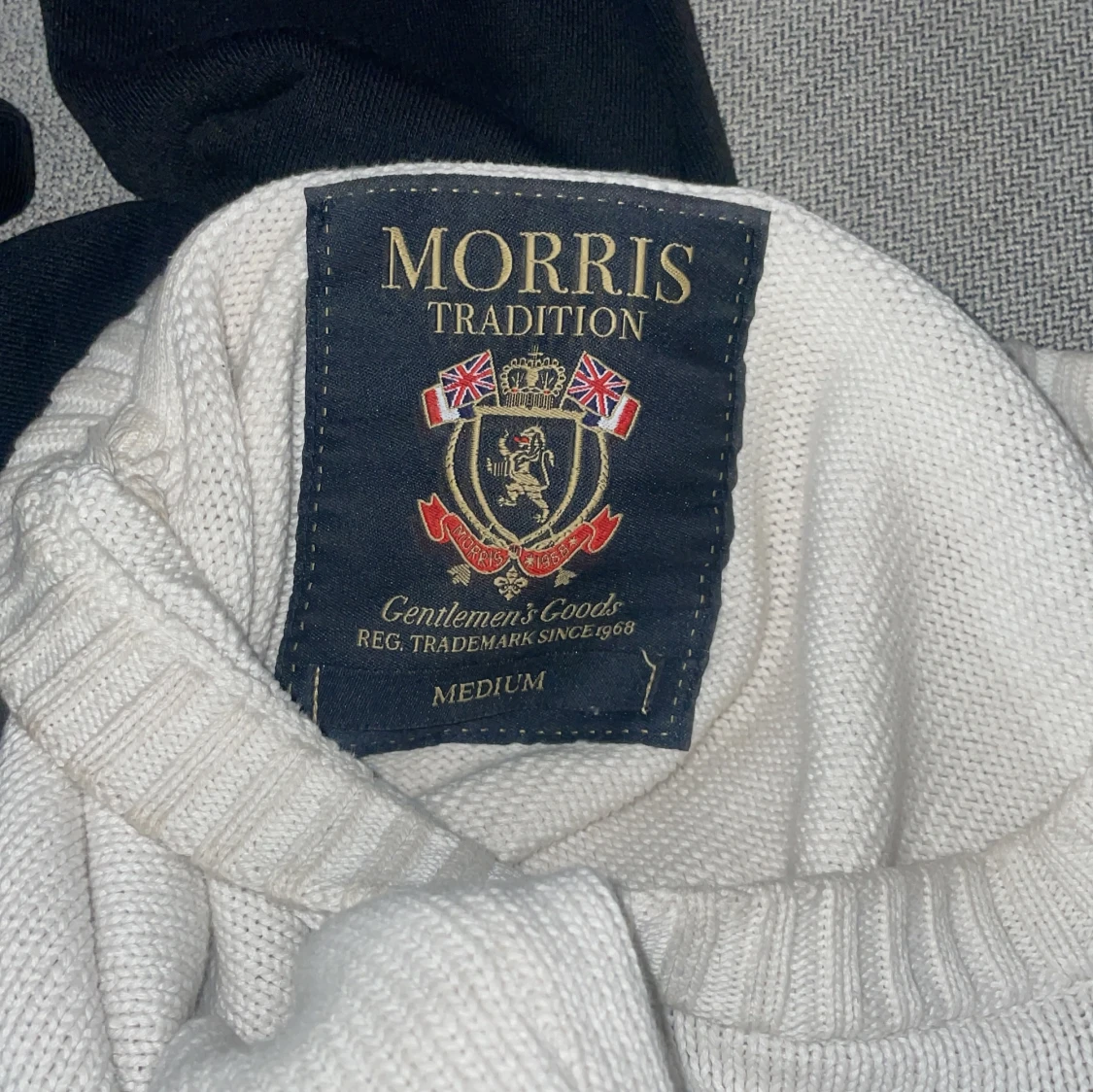 Vit tröja från Morris - 91
