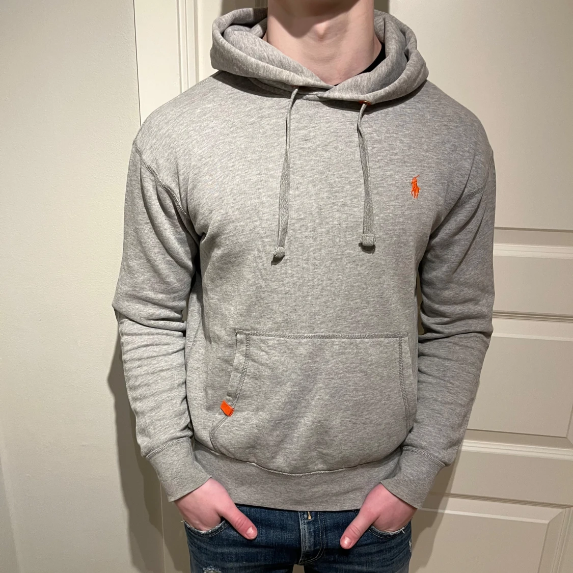 Grå hoodie från Polo Ralph Lauren - 1