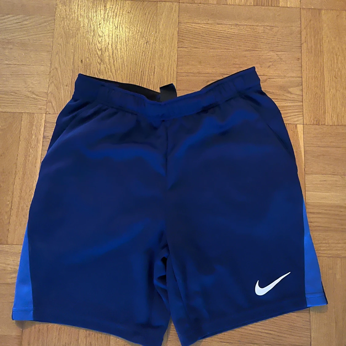 Blå träningsshorts från Nike