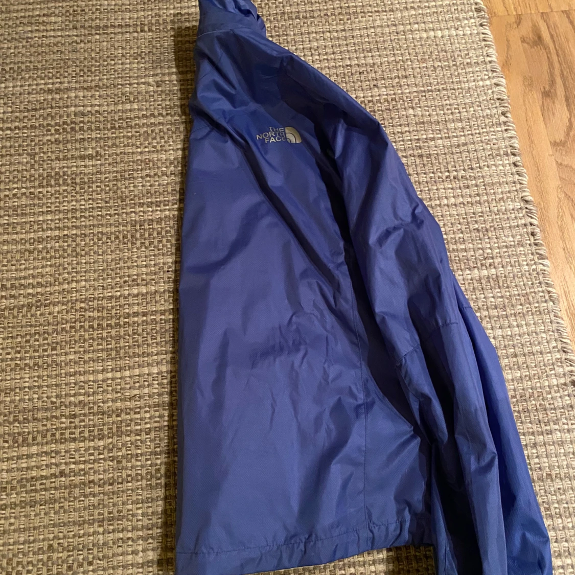 Blå vindjacka från The North Face - 2