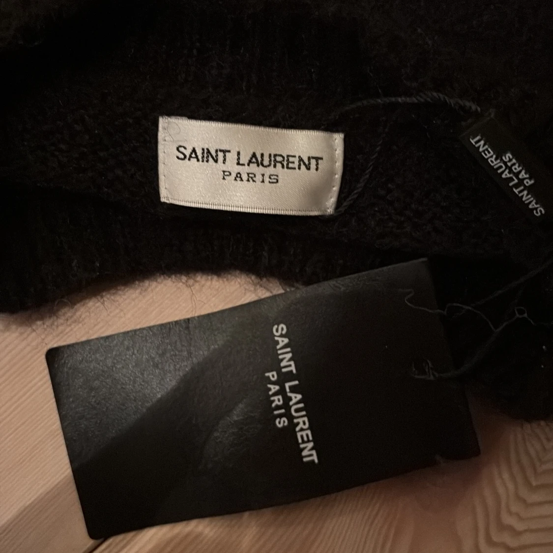 Svart tröja från Saint Laurent - 4